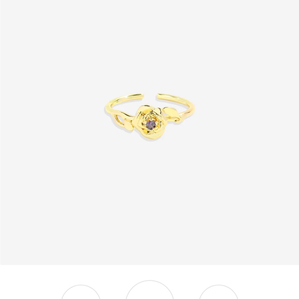 Elegant Gold-Tone Ring with Crystal Accent